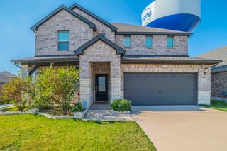 3317 EVENING View, Aubrey, TX 76227