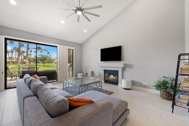 38652 Nasturtium Way, Palm Desert, CA 92211