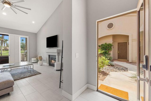 38652 Nasturtium Way, Palm Desert, CA 92211