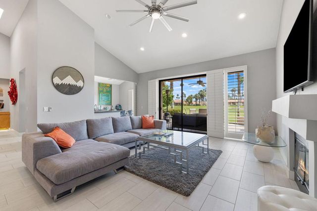 38652 Nasturtium Way, Palm Desert, CA 92211