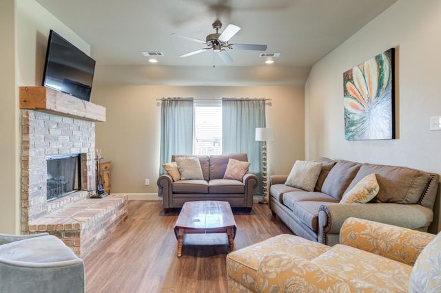 11211 Boston Avenue, Lubbock, TX 79423