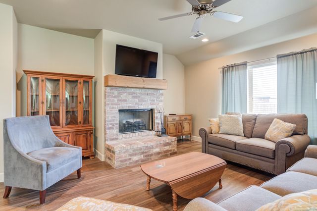 11211 Boston Avenue, Lubbock, TX 79423