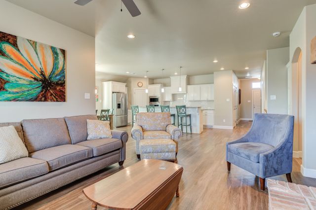 11211 Boston Avenue, Lubbock, TX 79423