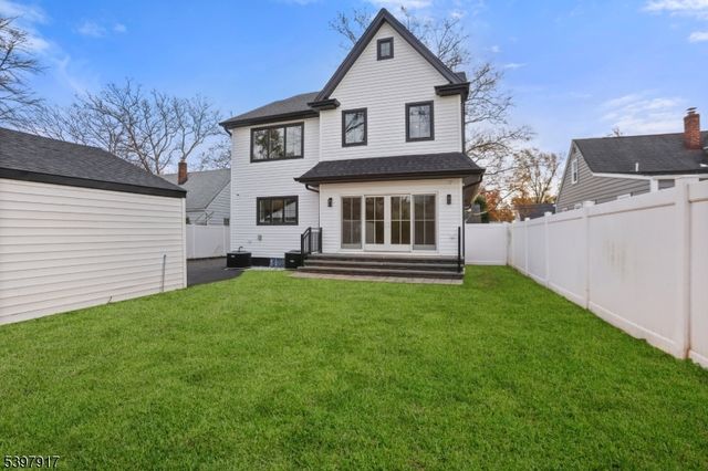 29 Alice Ln, Clark Twp., NJ 07066