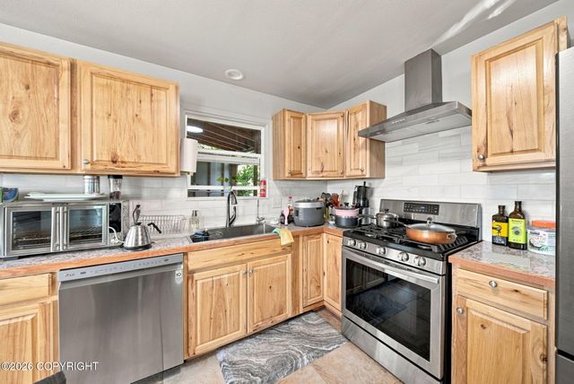 521 E 46th, Anchorage, AK 99503