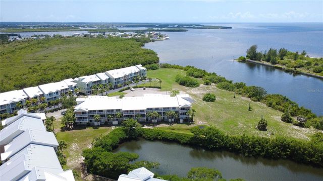 3259 MANGROVE POINT DRIVE, Ruskin, FL 33570