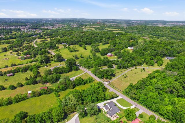 1958 Burke Hollow Rd, Nolensville, TN 37135