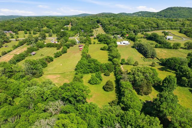 1958 Burke Hollow Rd, Nolensville, TN 37135