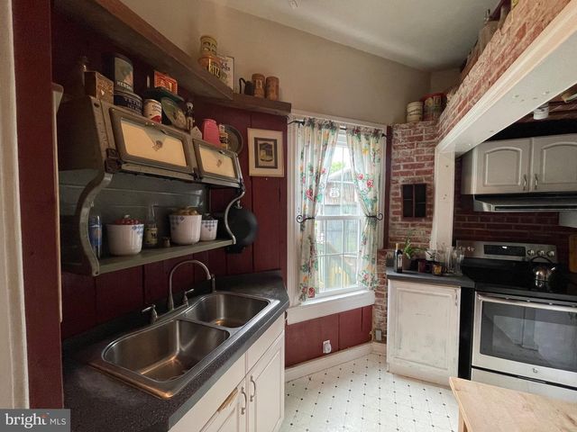 120 HANOVER ST, Pemberton, NJ 08068