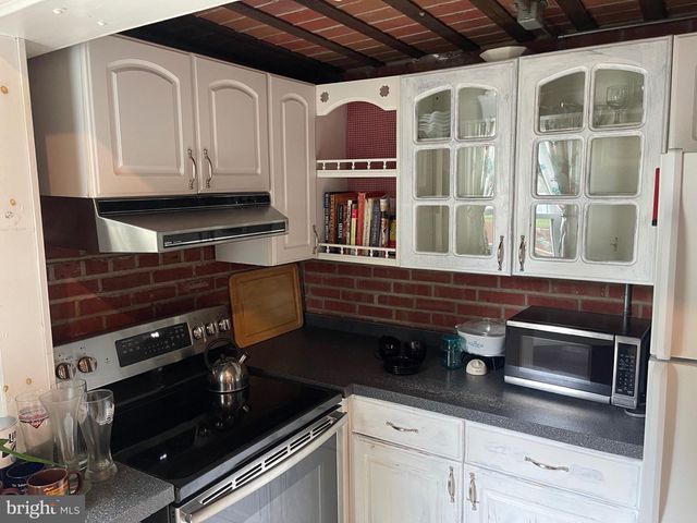 120 HANOVER ST, Pemberton, NJ 08068