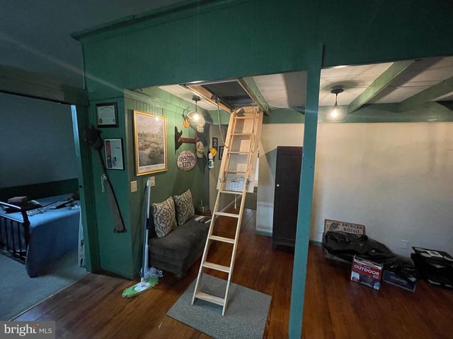 120 HANOVER ST, Pemberton, NJ 08068