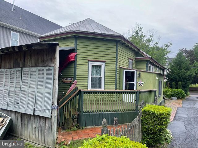 120 HANOVER ST, Pemberton, NJ 08068