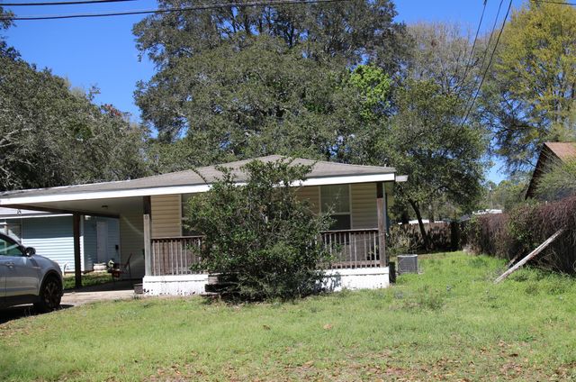 1210 Jay Street, Fort Walton Beach, FL 32547