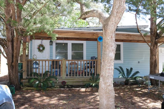 1210 Jay Street, Fort Walton Beach, FL 32547