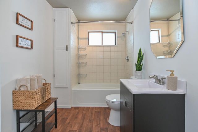 1129 S CHESTNUT AVENUE, Green Bay, WI 54304