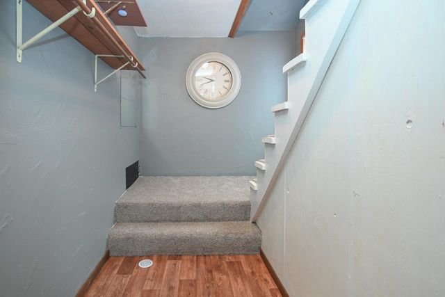 1129 S CHESTNUT AVENUE, Green Bay, WI 54304