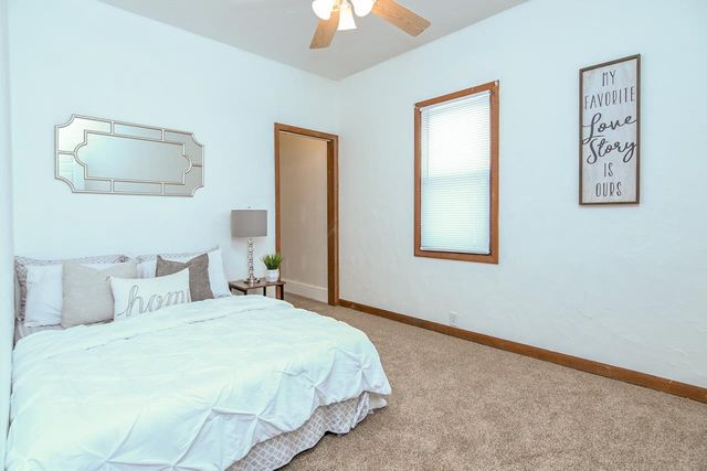 1129 S CHESTNUT AVENUE, Green Bay, WI 54304