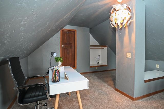 1129 S CHESTNUT AVENUE, Green Bay, WI 54304