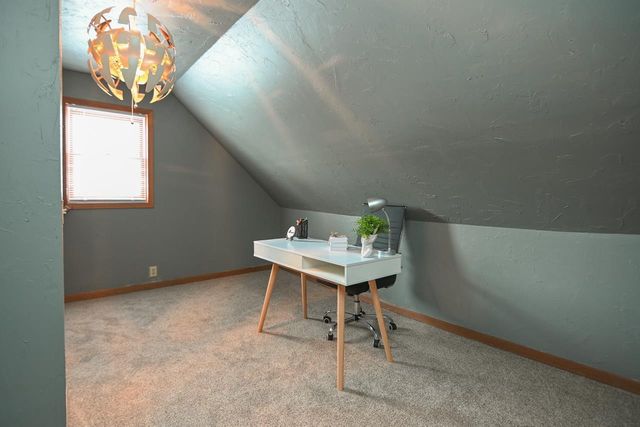 1129 S CHESTNUT AVENUE, Green Bay, WI 54304