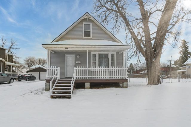 1129 S CHESTNUT AVENUE, Green Bay, WI 54304