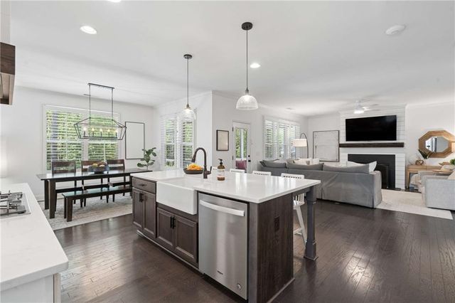 4711 Blisston Street NE, Marietta, GA 30066