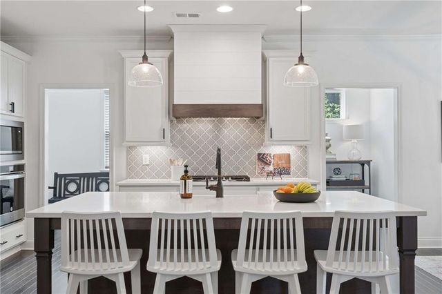 4711 Blisston Street NE, Marietta, GA 30066