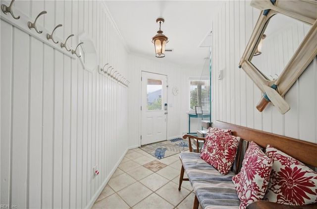 3380 Sandfiddler RD, Virginia Beach, VA 23456