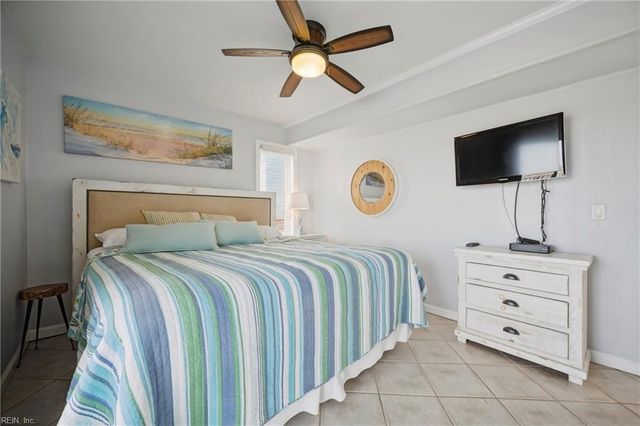 3380 Sandfiddler RD, Virginia Beach, VA 23456