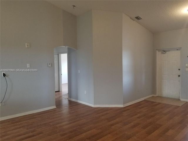 22921 SW 88th Pl 304, Cutler Bay, FL 33190