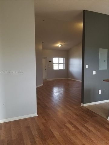 22921 SW 88th Pl 304, Cutler Bay, FL 33190