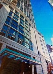 130 N Garland Court 4-81, Chicago, IL 60602