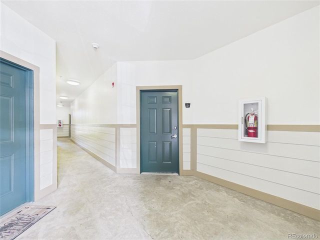 3890 S Dayton St 107, Aurora, CO 80014