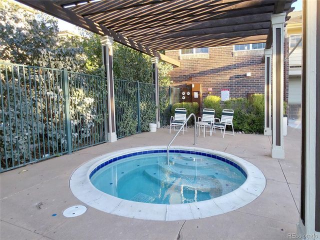 3890 S Dayton St 107, Aurora, CO 80014