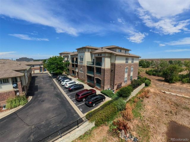 3890 S Dayton St 107, Aurora, CO 80014