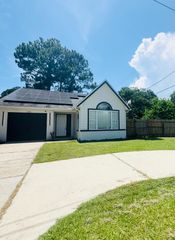 1198 Saddle Creek Drive, Fort Walton Beach, FL 32547