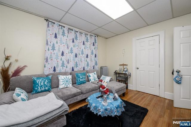 427-429 N 12th Street, Newark, NJ 07107