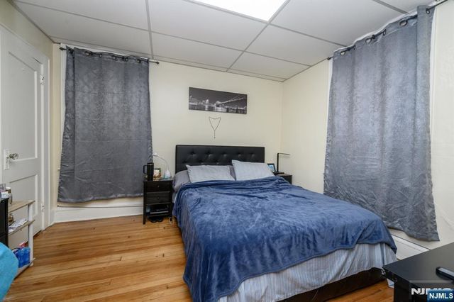 427-429 N 12th Street, Newark, NJ 07107