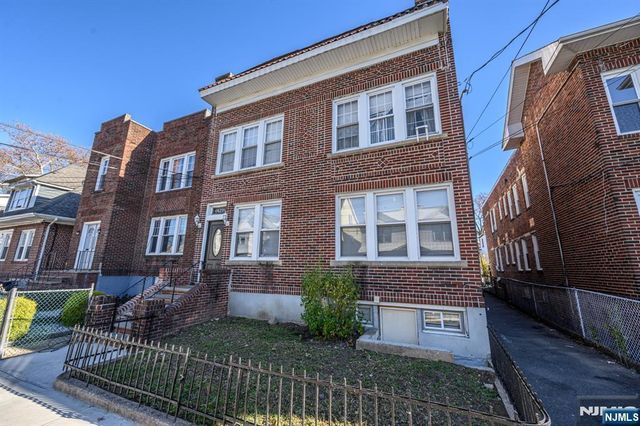 427-429 N 12th Street, Newark, NJ 07107