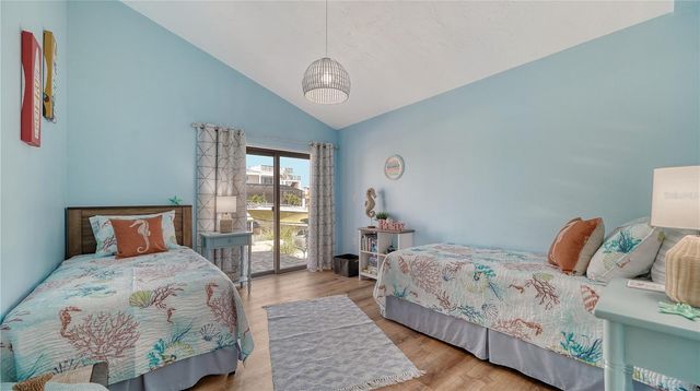 3912 99TH STREET W, Bradenton, FL 34210