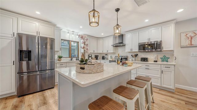 3912 99TH STREET W, Bradenton, FL 34210