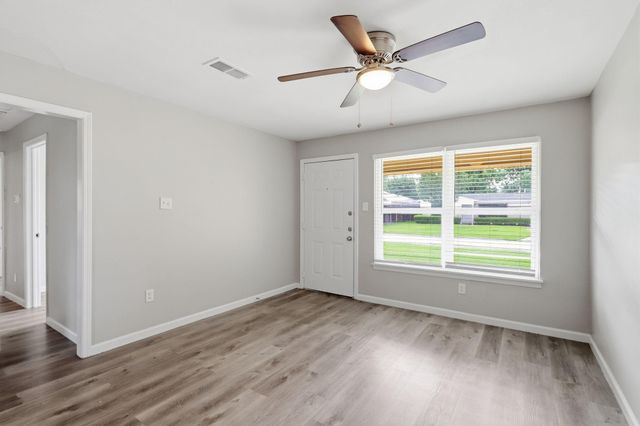 2311 Garvey Drive, Pasadena, TX 77506