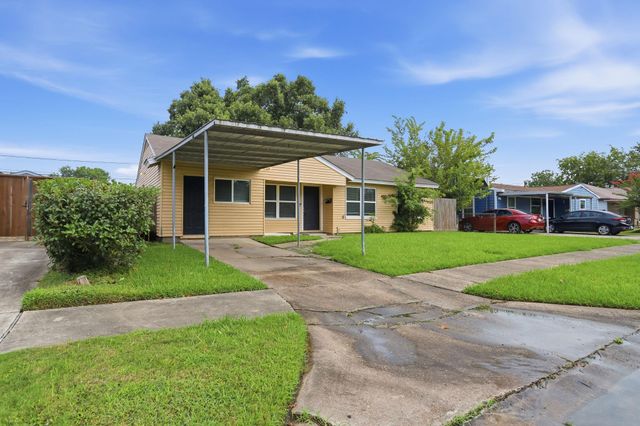 2311 Garvey Drive, Pasadena, TX 77506