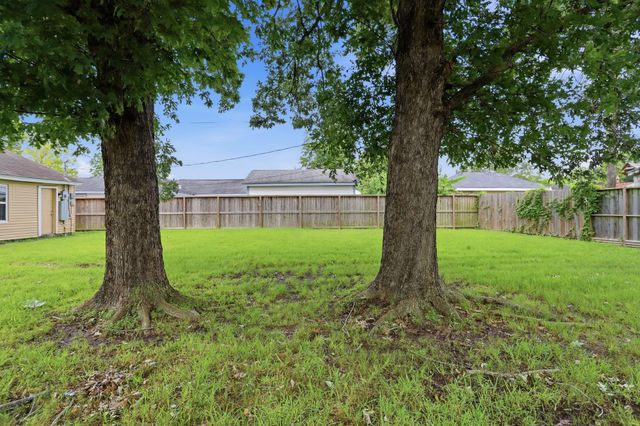 2311 Garvey Drive, Pasadena, TX 77506