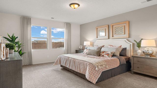 2605 Eglisfield Loop NE, Rio Rancho, NM 87144