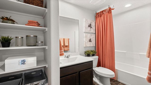 2605 Eglisfield Loop NE, Rio Rancho, NM 87144