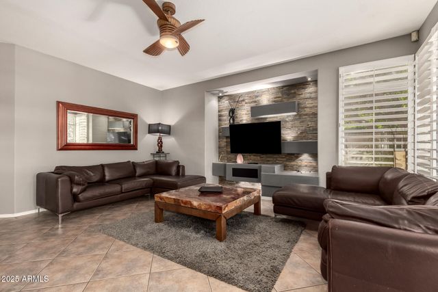 6058 W Abraham Lane, Glendale, AZ 85308