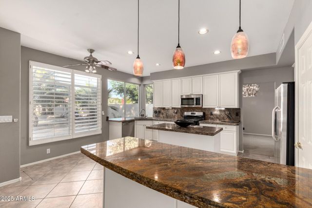 6058 W Abraham Lane, Glendale, AZ 85308