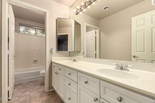 6058 W Abraham Lane, Glendale, AZ 85308