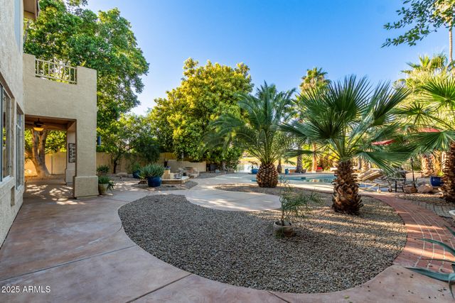6058 W Abraham Lane, Glendale, AZ 85308