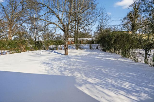 3270 FRAYSER VIEW DR, Memphis, TN 38127